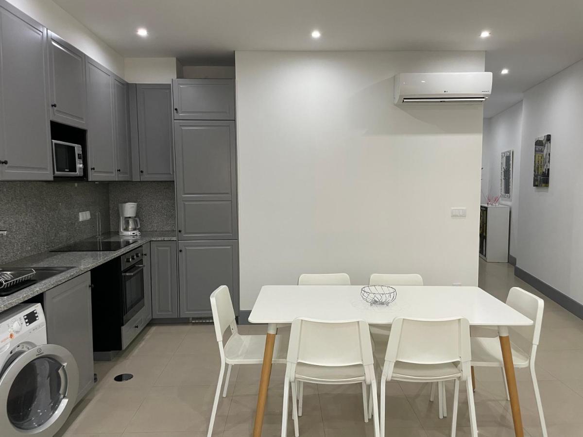 Apartamento, Praca Dom Duarte 8, Viseu, Portugal Buitenkant foto